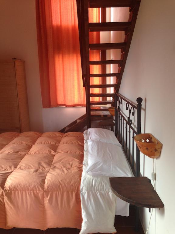 Agriturismo Gelso Castellana Sicula Eksteriør billede