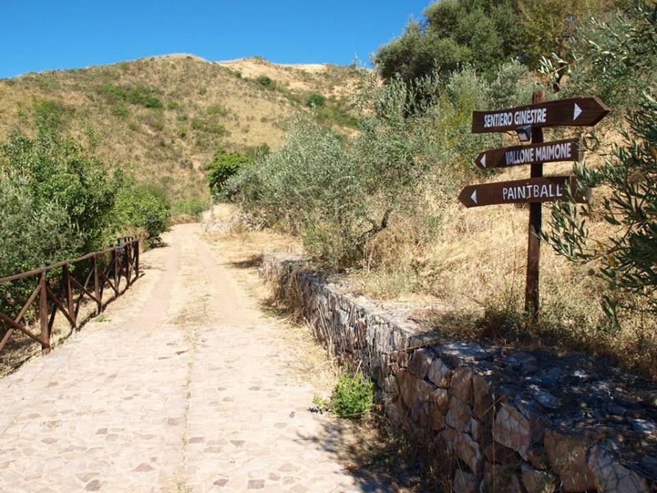 Agriturismo Gelso Castellana Sicula Eksteriør billede